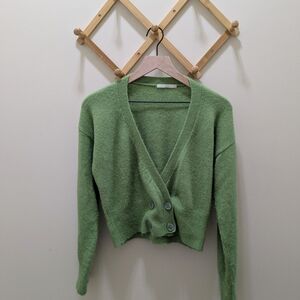 Green V-Neck Buttoned Women's Sweater Cardigan